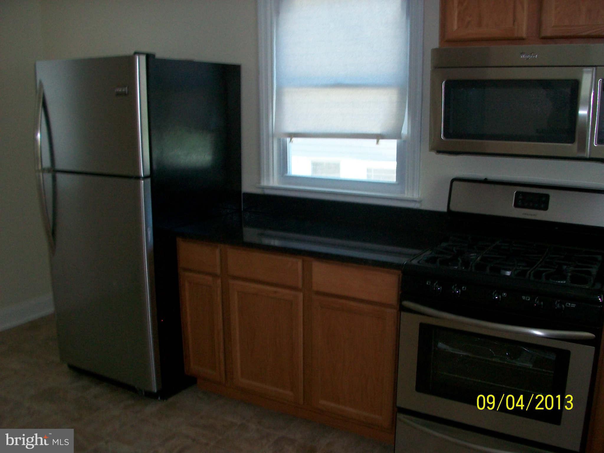 6501 Golden Ring Road Rosedale, MD 21237 - Photo 5 of 11 Kitchen