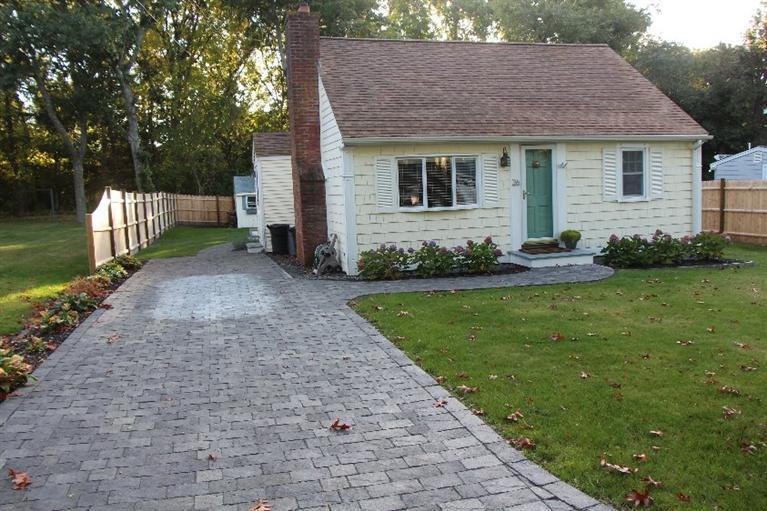 26 Thorne Road Bourne, MA 02532 - Photo 1 of 25 Primary Photo