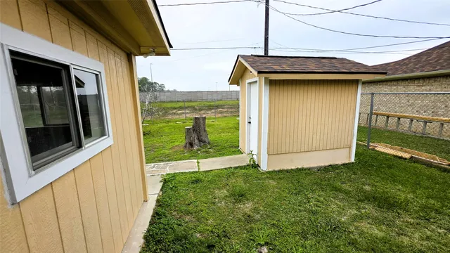 a view of a door of the house
