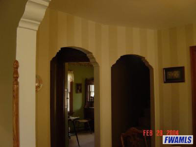 1632 Fairhill Road Fort Wayne, IN 46808 - Photo 2 of 4