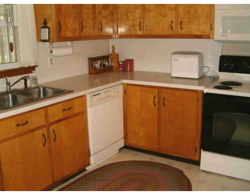 46 Stillman Road Lynnfield, MA 01940 - Photo 3 of 5 Gallery Image 3