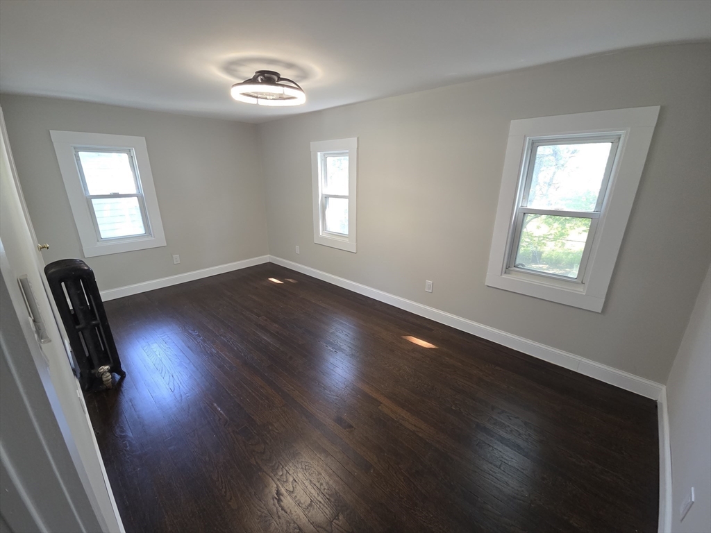 49 Corona Street Springfield, MA 01104 - Photo 12 of 15