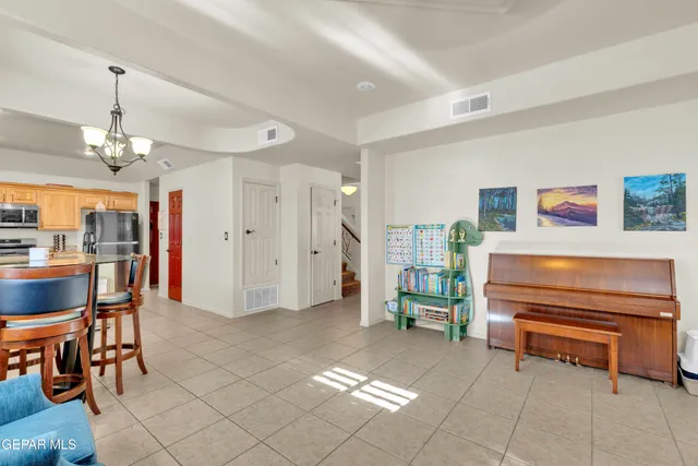 $449,000 | 6748 Cabana Del Sol Drive, El Paso, TX 79911