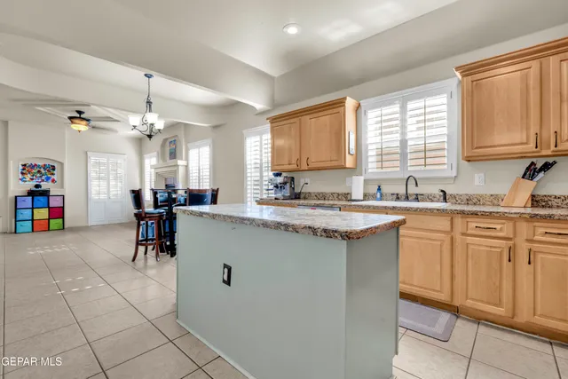 $449,000 | 6748 Cabana Del Sol Drive, El Paso, TX 79911