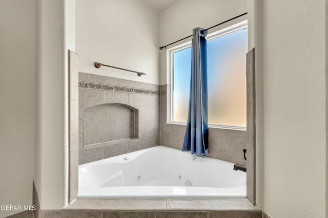 $449,000 | 6748 Cabana Del Sol Drive, El Paso, TX 79911