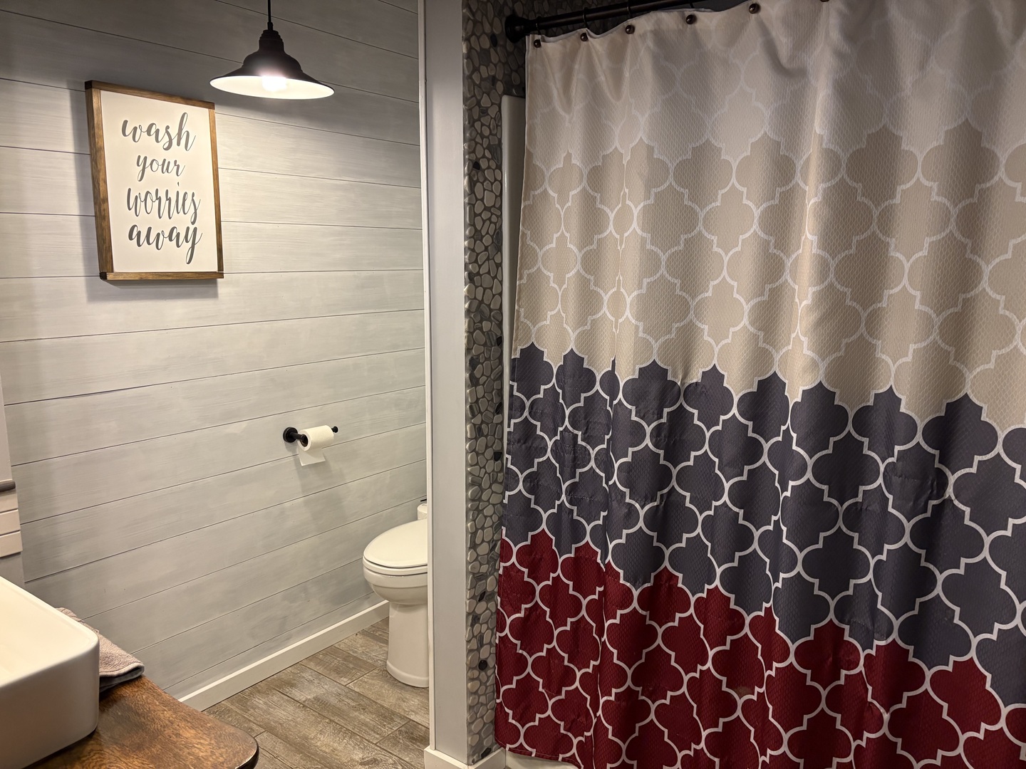 5212 South Mill Pond Road Rochelle, IL 61068 - Photo 44 of 66 a bathroom with a toilet and a shower curtain