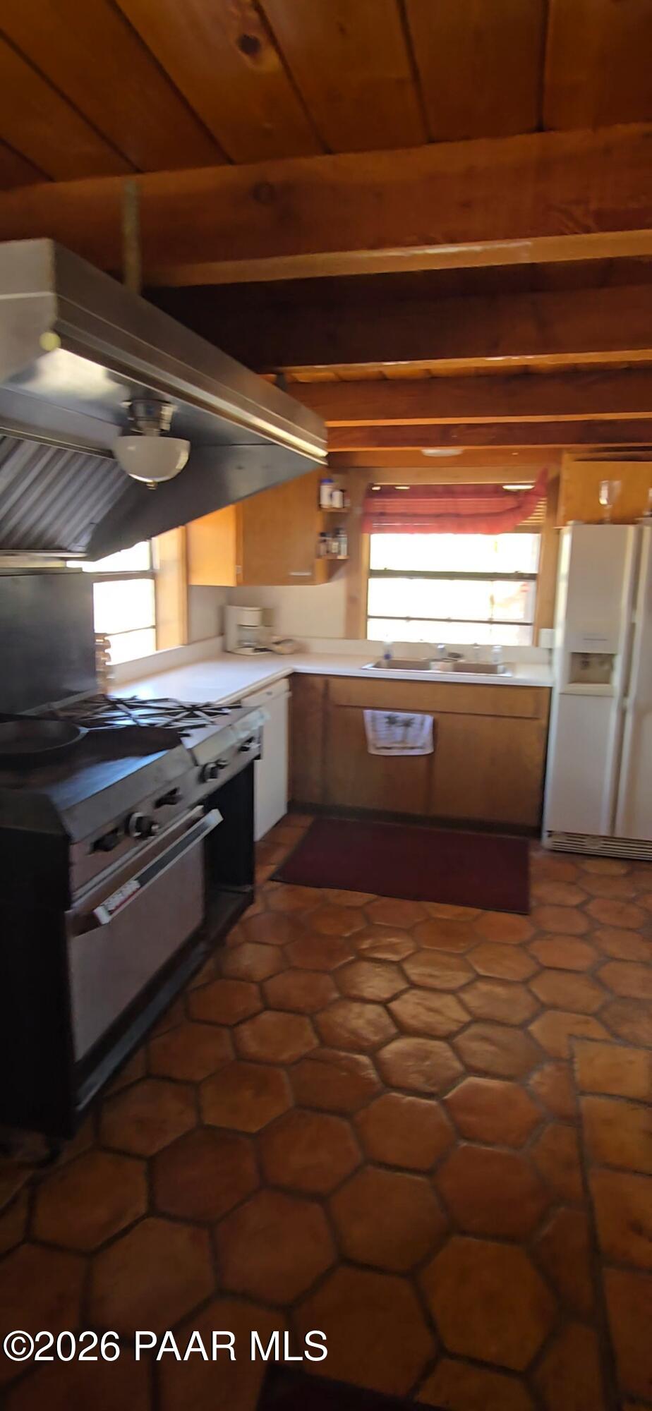 2500 West Gunsite Road Paulden, AZ 86334 - Photo 34 of 42 20260503_102122(4)