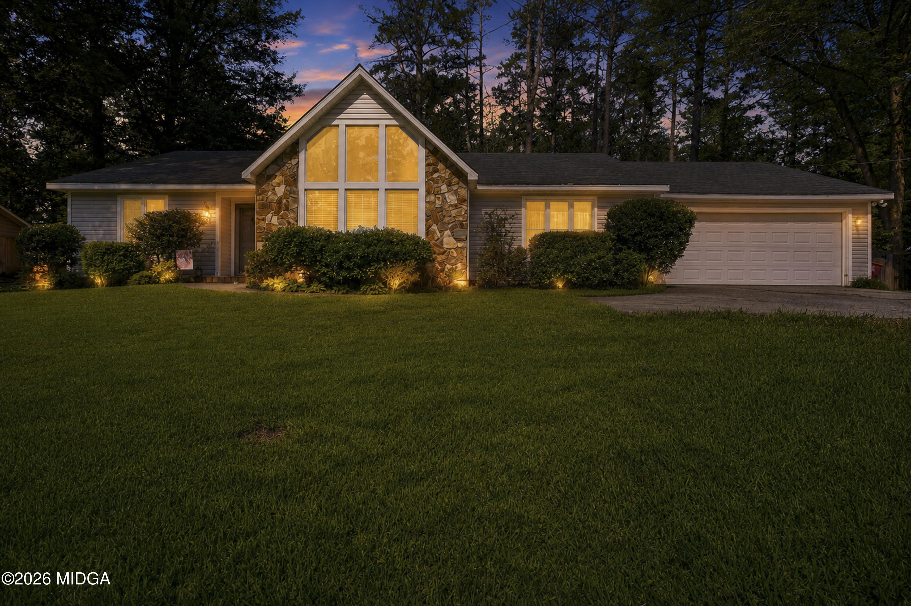 5194 Rivoli Drive Macon, GA 31210 - Photo 2 of 54 5194 Rivoli Dr-00206-2