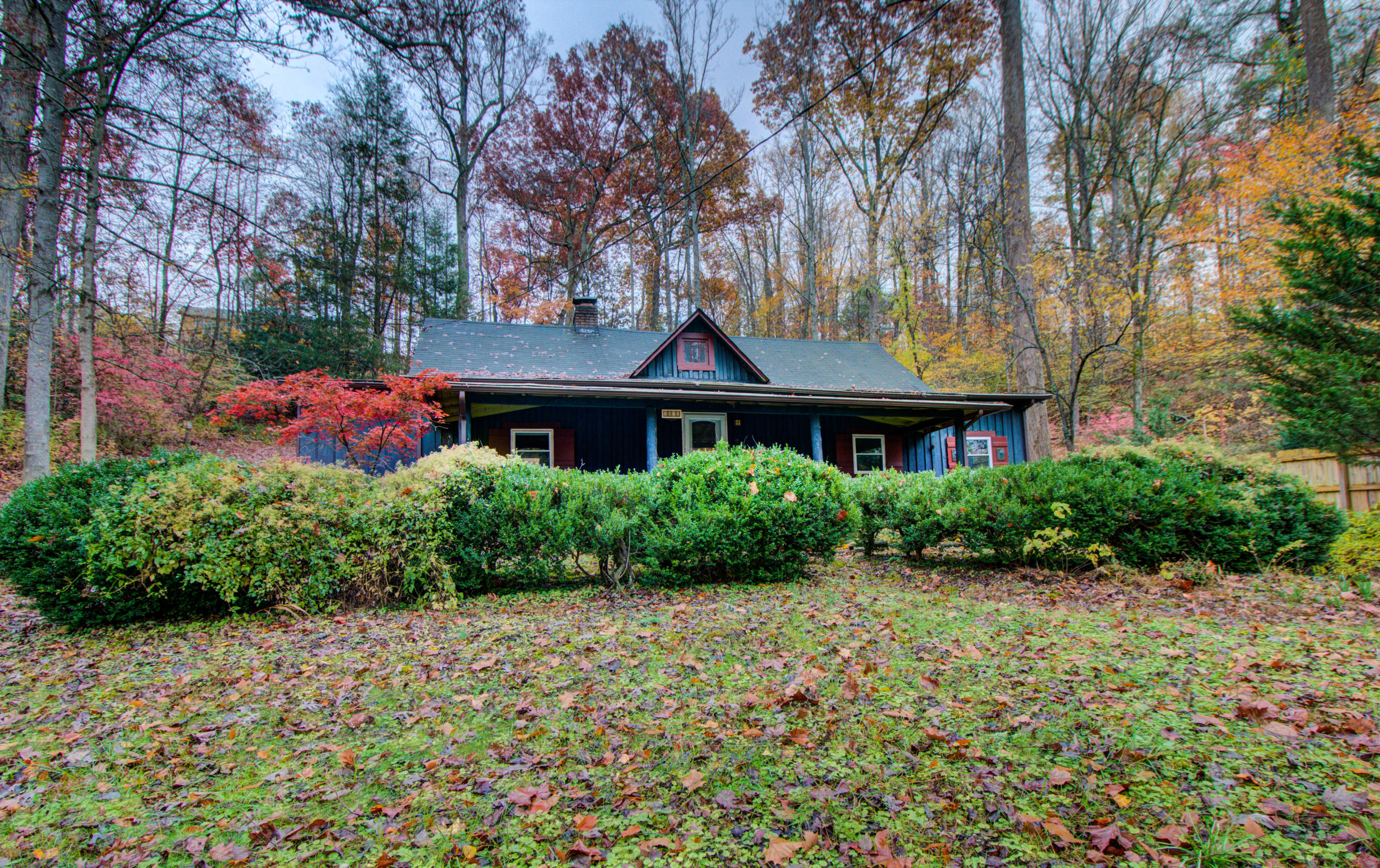 5853 Ripplebrook Road Roanoke, VA 24018 - Photo 1 of 17 _MG_3624_5_6_7_8