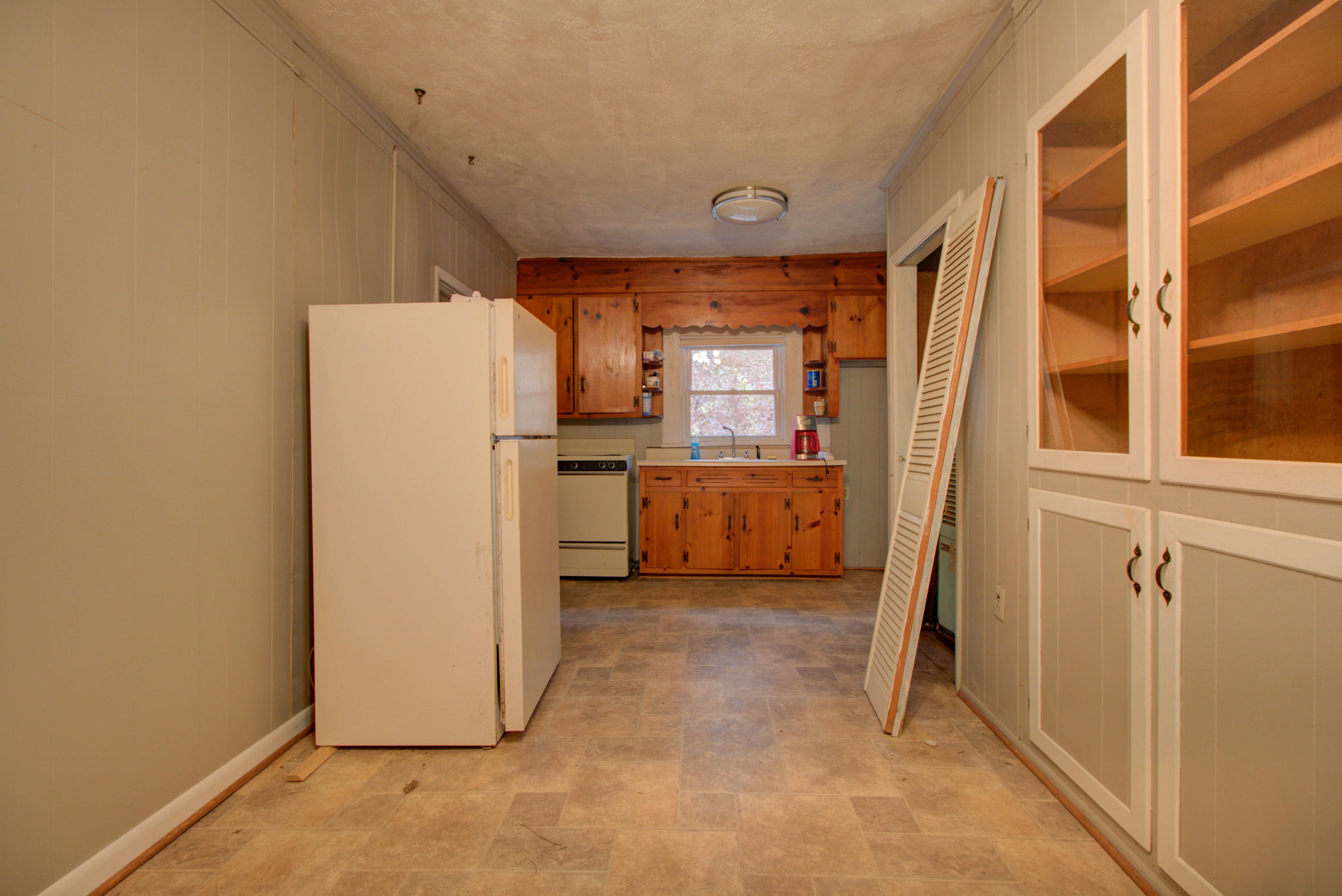 5853 Ripplebrook Road Roanoke, VA 24018 - Photo 13 of 17 _MG_3684_5_6_7_8