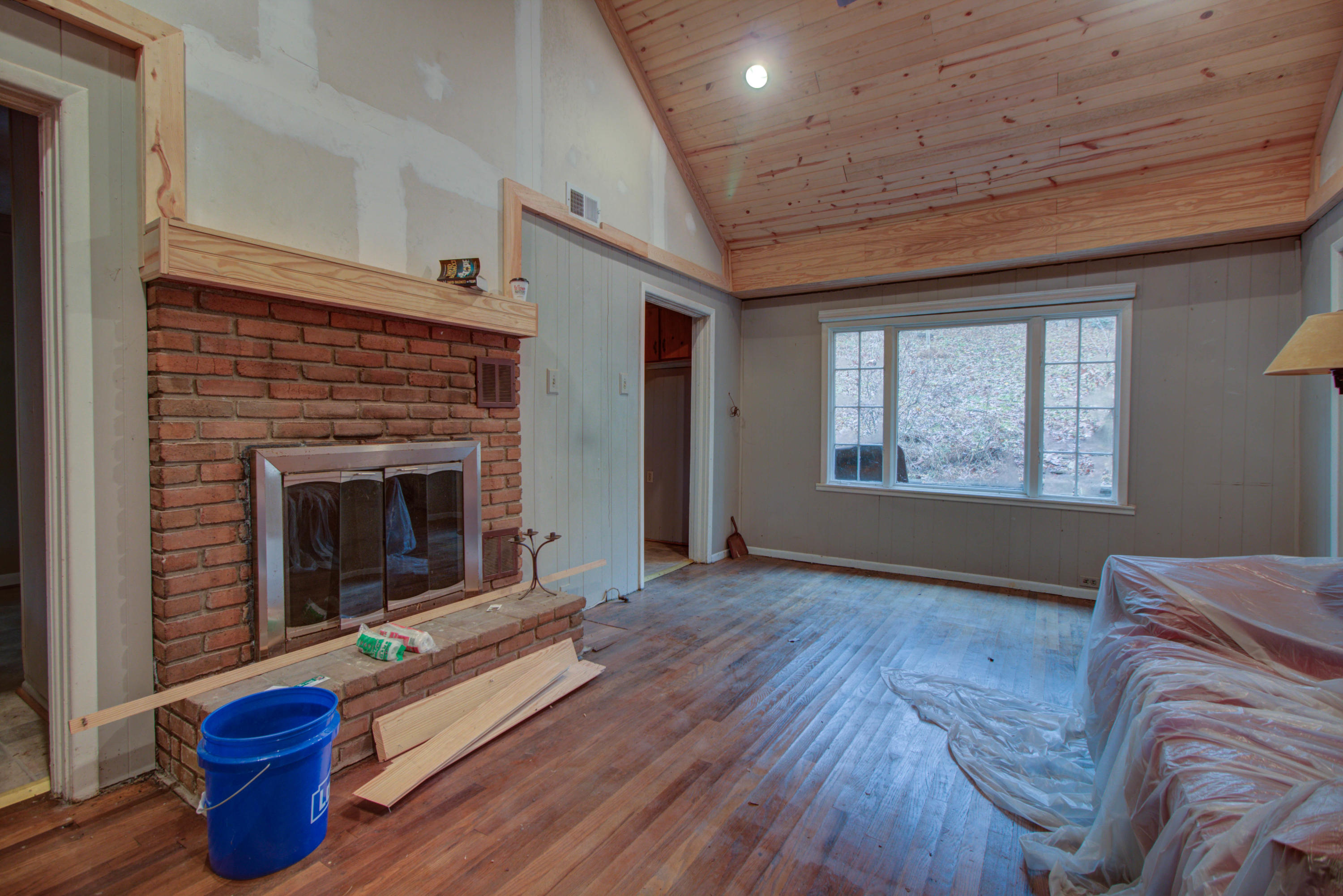 5853 Ripplebrook Road Roanoke, VA 24018 - Photo 9 of 17 _MG_3654_5_6_7_8