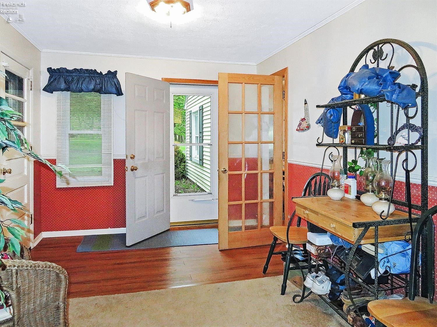 3895 North Stonehenge Road Port Clinton, OH 43452 - Photo 8 of 23 Gallery Image 8