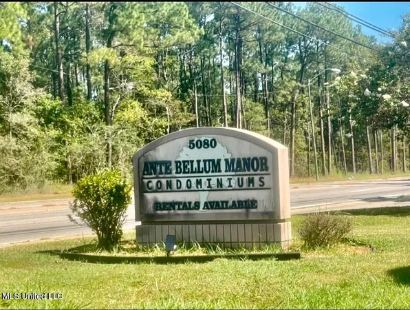 $1,500 | 5080 Gautier Vancleave Road, Unit E4, Gautier, MS 39553