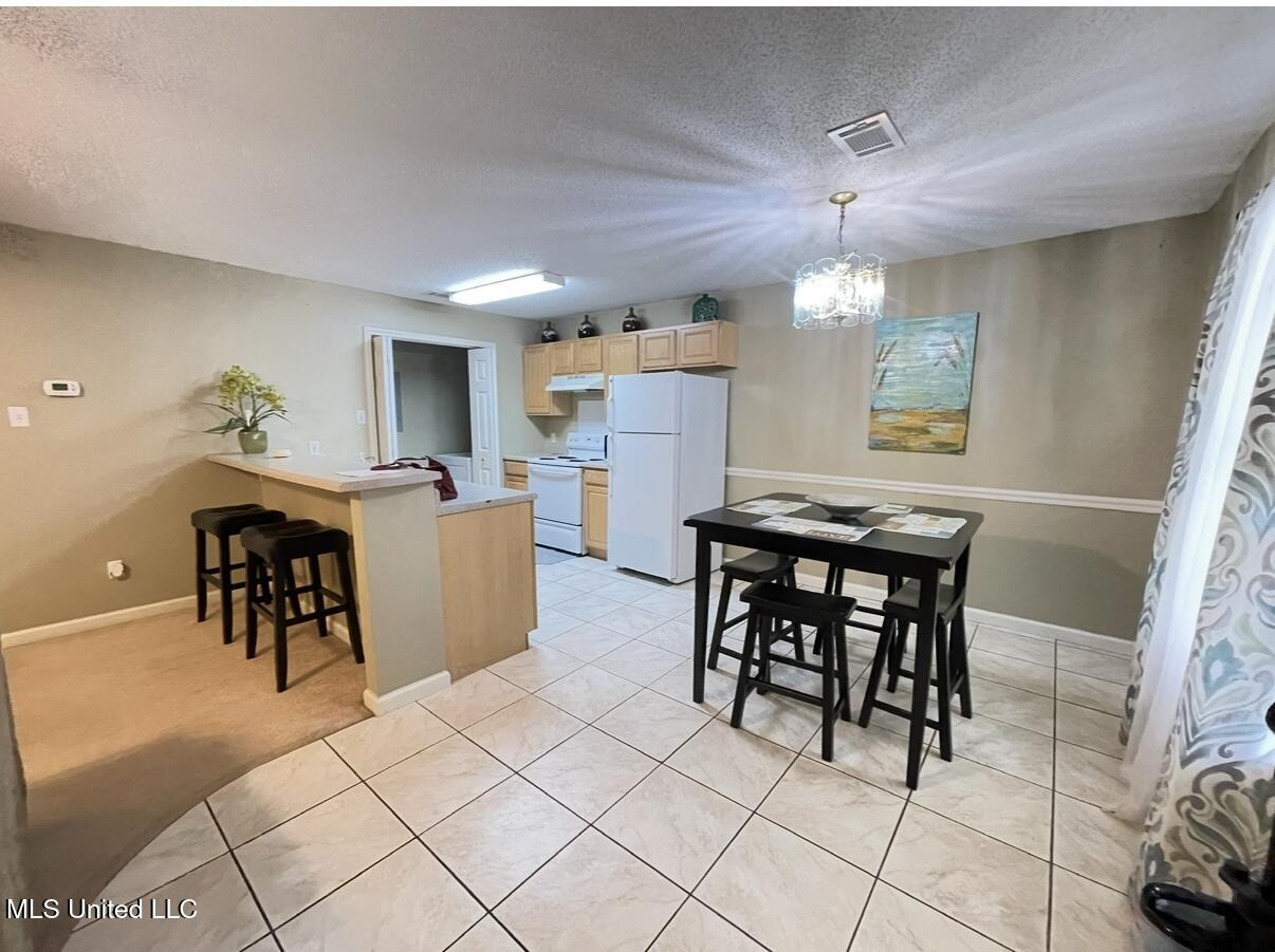 5080 Gautier Vancleave Road, Unit E3 Gautier, MS 39553 - Photo 12 of 32 IMG_2230