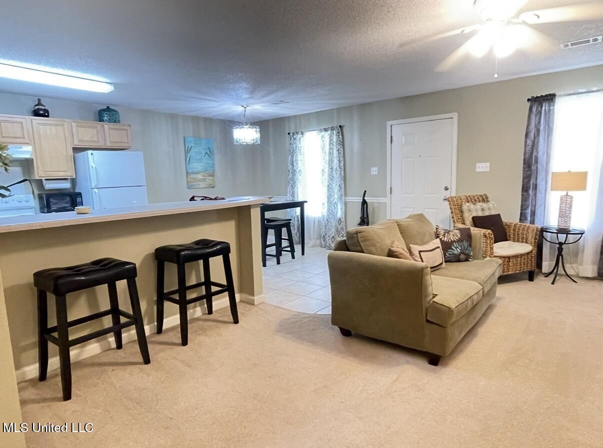 5080 Gautier Vancleave Road, Unit E3 Gautier, MS 39553 - Photo 7 of 32 IMG_2239