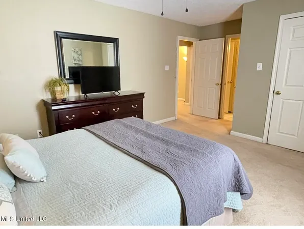 $1,500 | 5080 Gautier Vancleave Road, Unit E4, Gautier, MS 39553