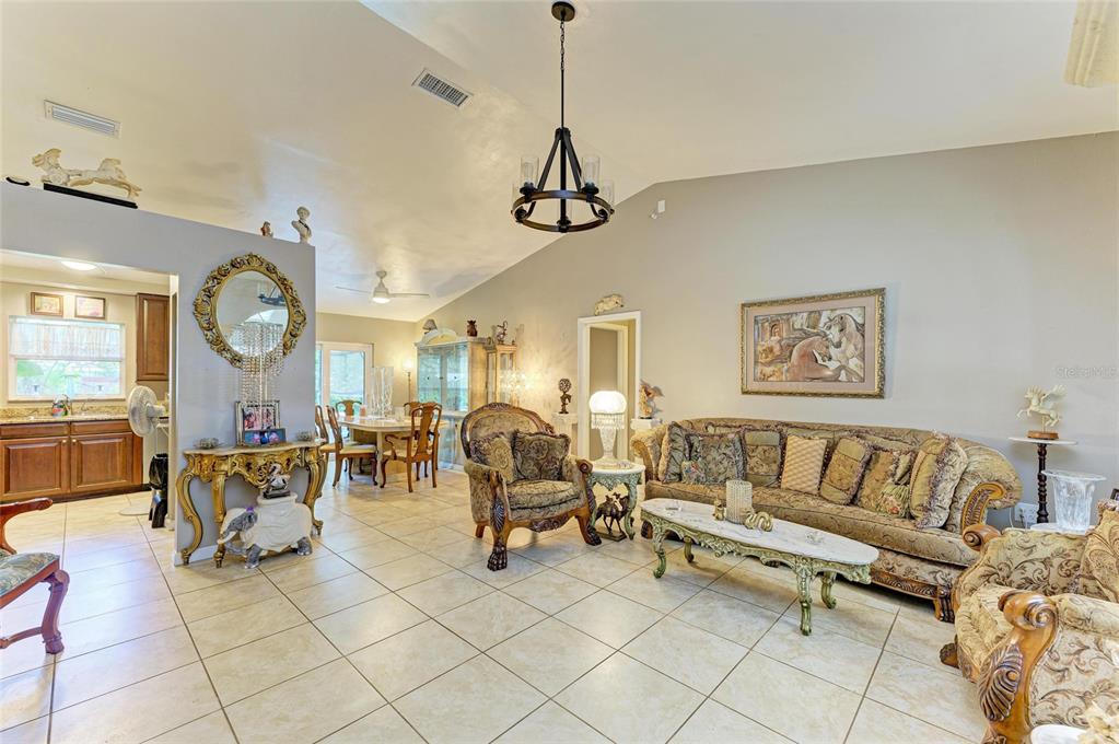 620 Burke Road Venice, FL 34293 - Photo 8 of 27