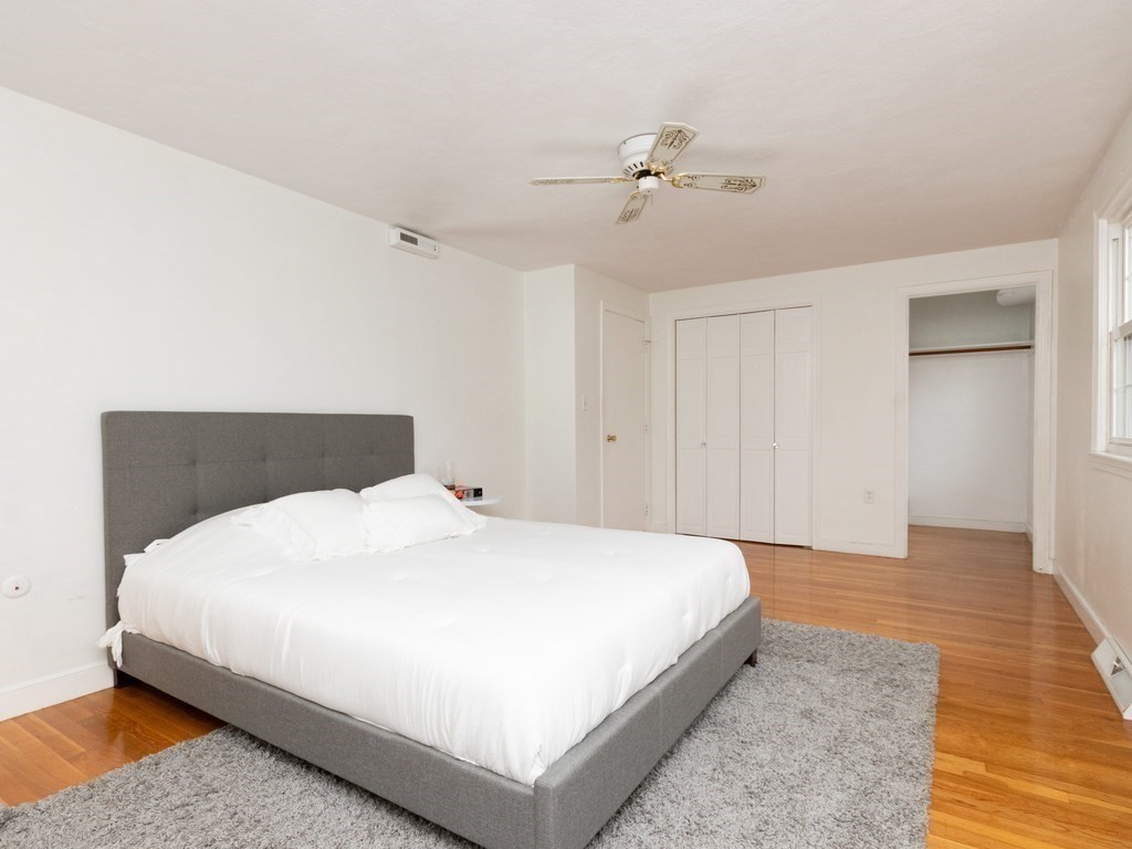 721 Hammond Street, Unit 721 Brookline, MA 02467 - Photo 18 of 39 Gallery Image 18
