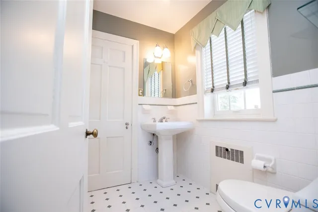 $449,000 | 713 1st Avenue, Farmville, VA 23901