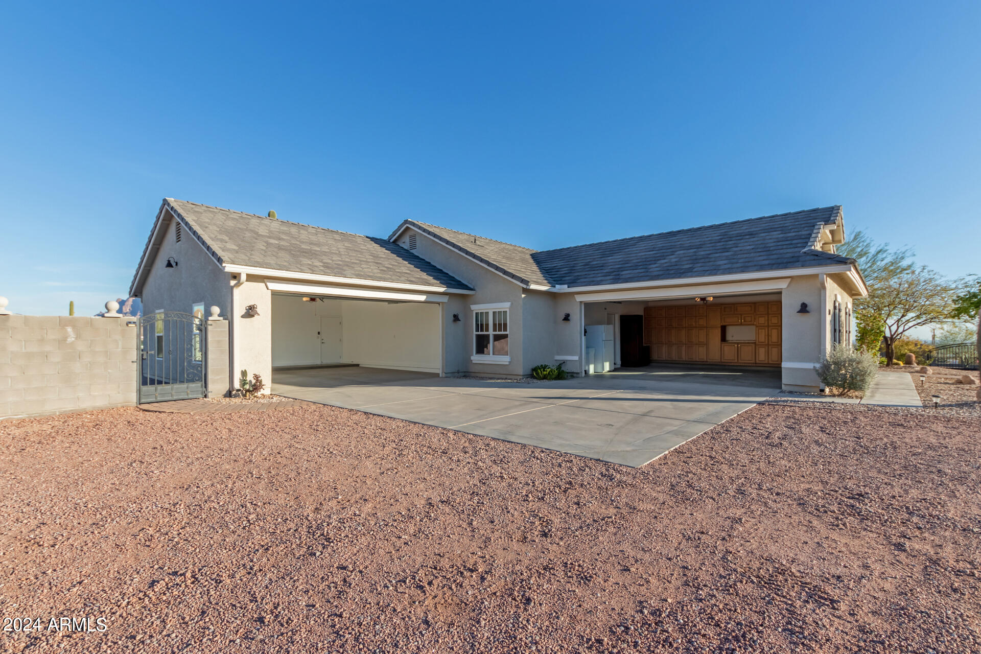 5169 North Idaho Road Apache Junction, AZ 85119 - Photo 53 of 107 Dual garages