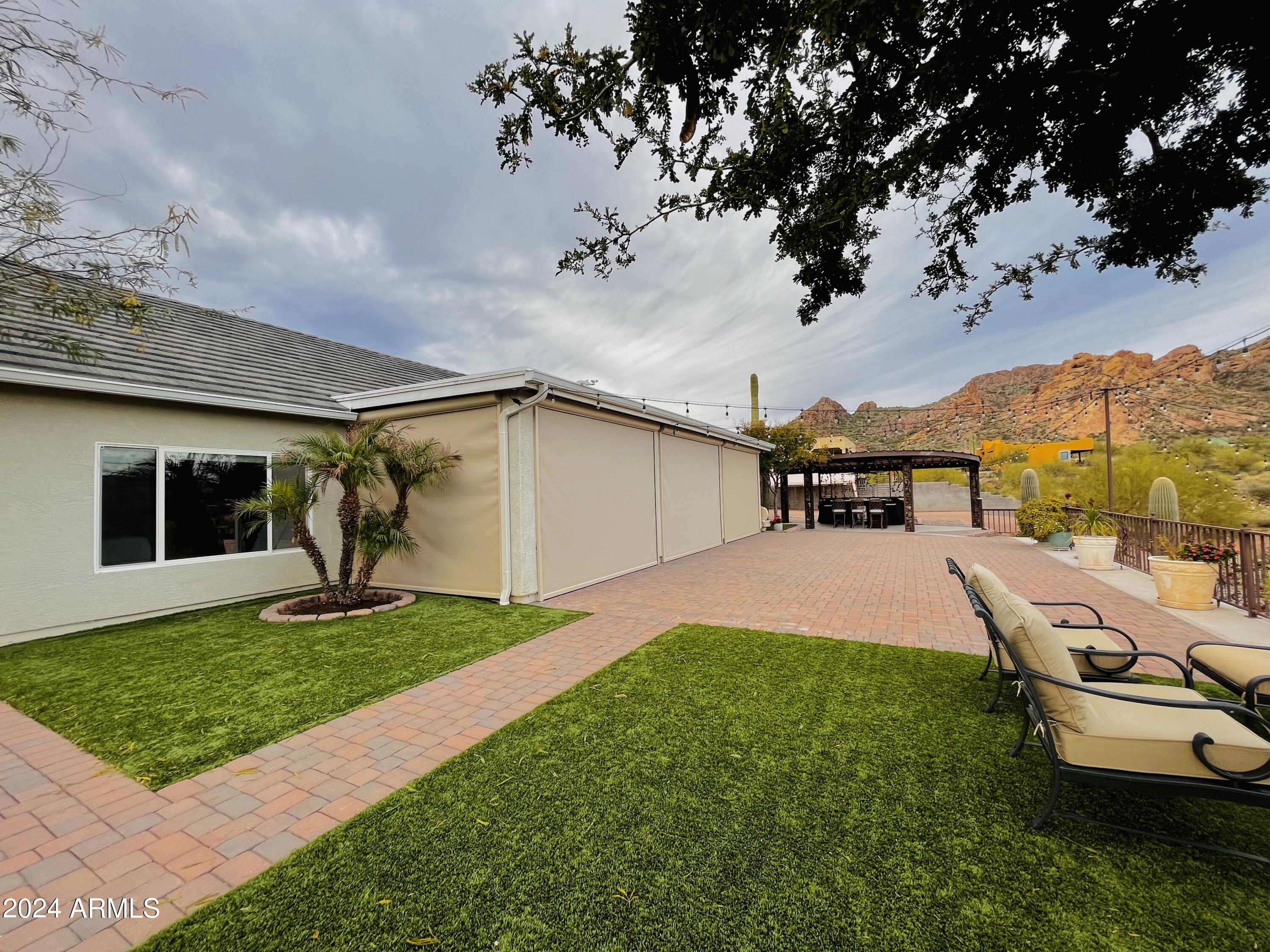5169 North Idaho Road Apache Junction, AZ 85119 - Photo 72 of 107 Patio electric screens