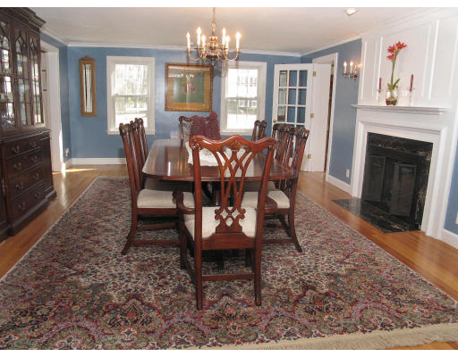 10 Oxford Road Longmeadow, MA 01106 - Photo 3 of 30 Gallery Image 3