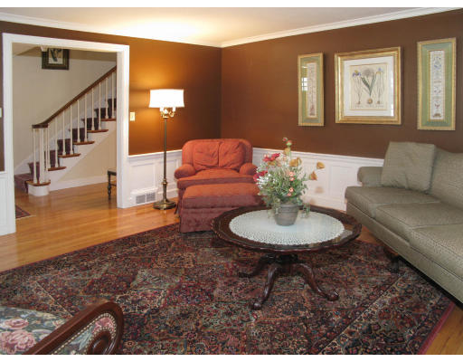 10 Oxford Road Longmeadow, MA 01106 - Photo 6 of 30 Gallery Image 6