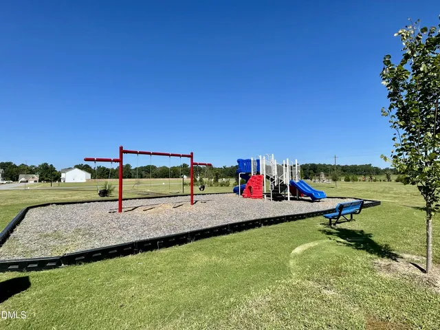 $385,860 | 260 Freedom Hts Lane, Smithfield, NC 27577