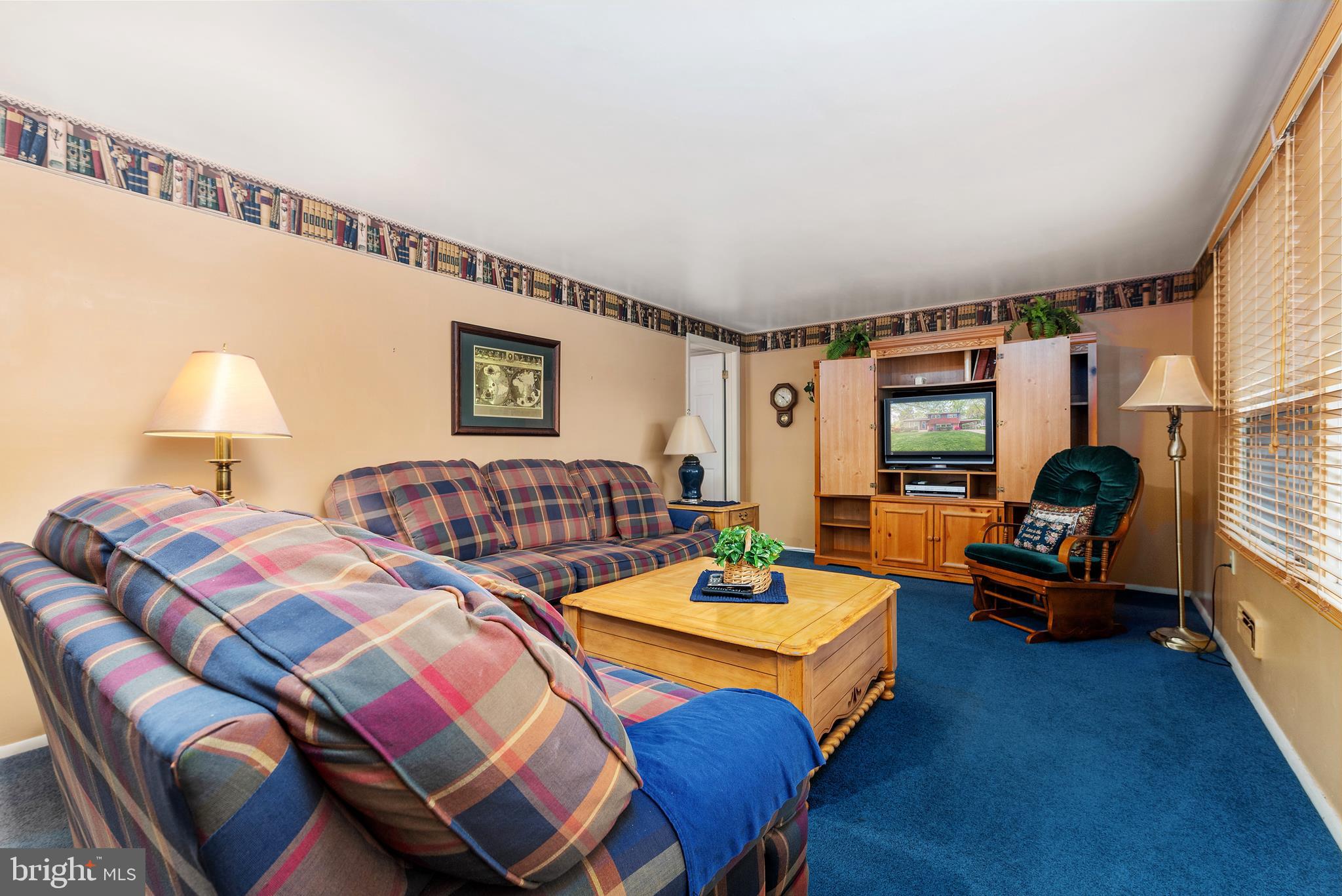 208 Sycamore Road Severna Park, MD 21146 - Photo 20 of 38 Lower Level Living Room
