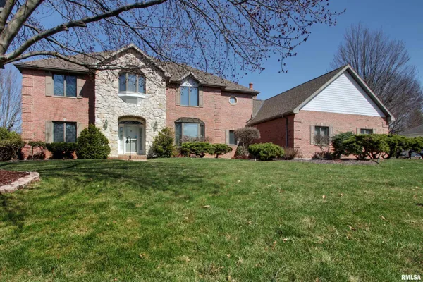 $599,000 | 3131 Acadia Way, Quincy, IL 62301
