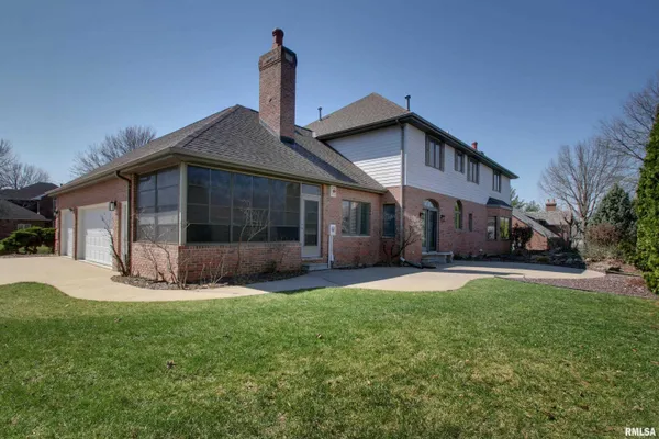 $599,000 | 3131 Acadia Way, Quincy, IL 62301