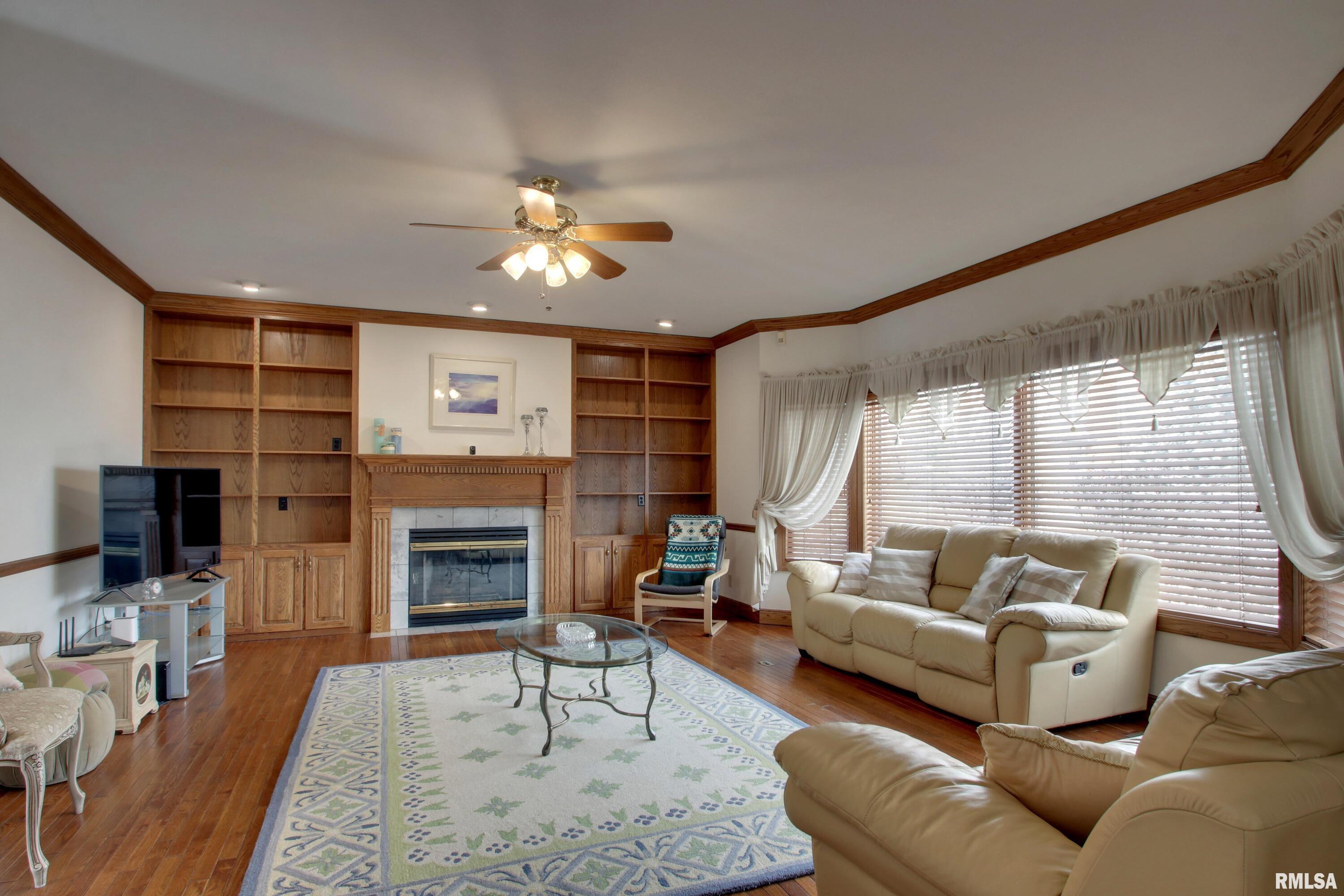 3131 Acadia Way Quincy, IL 62301 - Photo 3 of 26