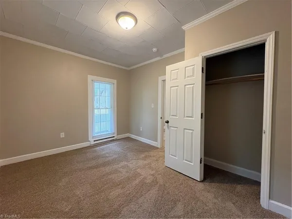 $925 | 728 Davis Street, Eden, NC 27288