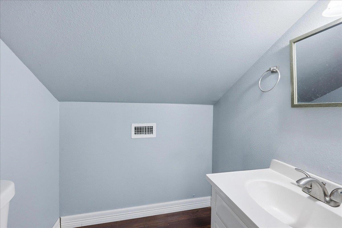 1045 Cedar Ridge Orange, TX 77632 - Photo 24 of 30