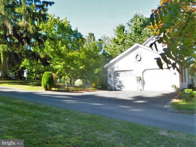 1276 Baltimore Road Shippensburg, PA 17257 - Photo 5 of 25 Gallery Image 5