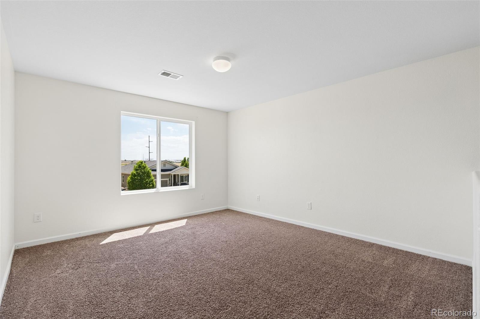 5033 Liberty Ridge Dacono, CO 80514 - Photo 14 of 31