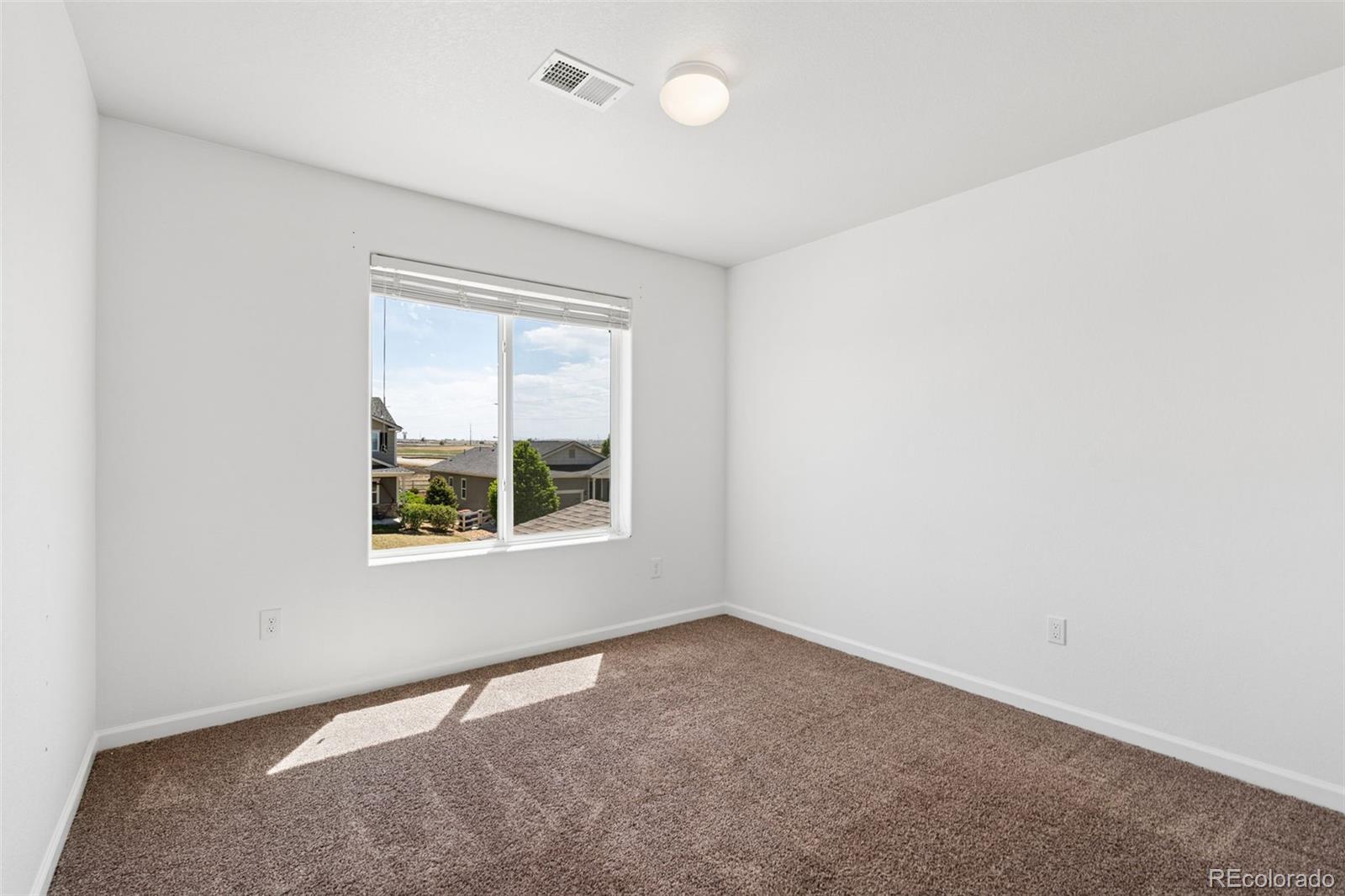 5033 Liberty Ridge Dacono, CO 80514 - Photo 22 of 31