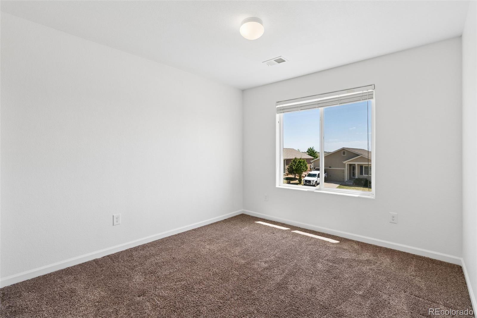 5033 Liberty Ridge Dacono, CO 80514 - Photo 23 of 31