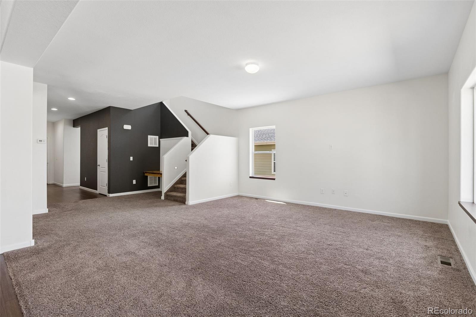5033 Liberty Ridge Dacono, CO 80514 - Photo 4 of 31