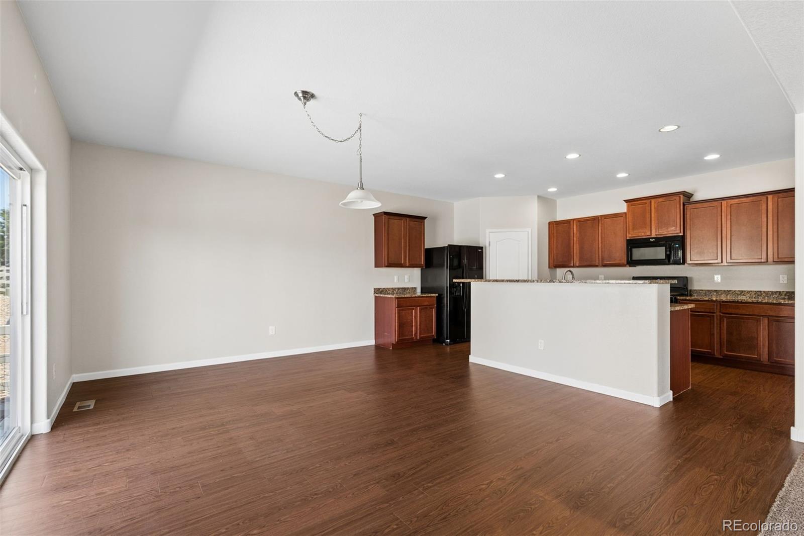 5033 Liberty Ridge Dacono, CO 80514 - Photo 8 of 31
