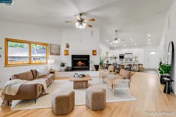 $1,100,000 | 3882 Chestnut Avenue, Concord, CA 94519