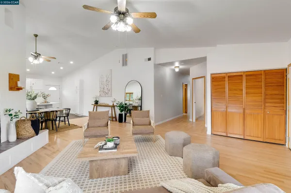 $1,100,000 | 3882 Chestnut Avenue, Concord, CA 94519