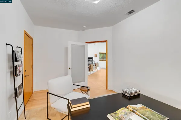 $1,100,000 | 3882 Chestnut Avenue, Concord, CA 94519
