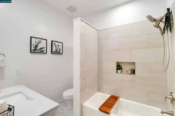 $1,100,000 | 3882 Chestnut Avenue, Concord, CA 94519