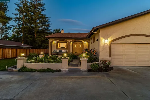 $1,100,000 | 3882 Chestnut Avenue, Concord, CA 94519