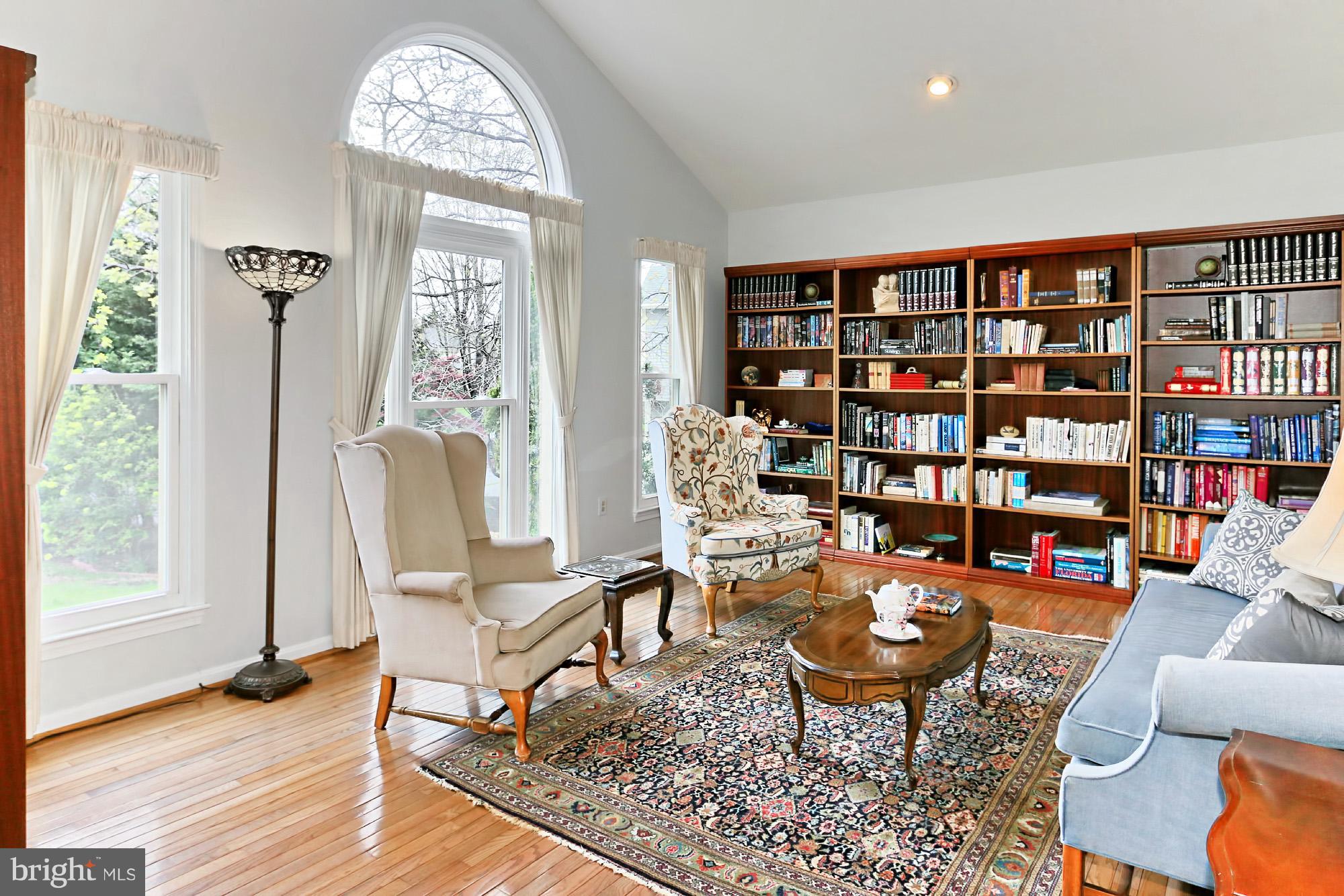 5467 Ashleigh Road Fairfax, VA 22030 - Photo 5 of 30 Main Level Living Room/Library With Lots of Light!