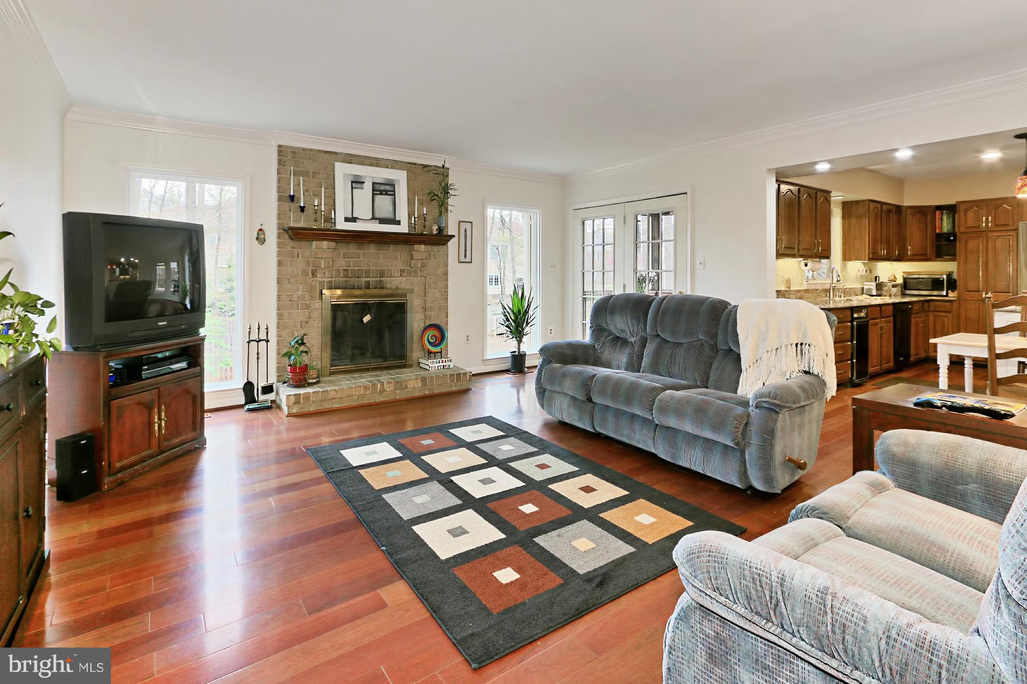 5467 Ashleigh Road Fairfax, VA 22030 - Photo 7 of 30 Family Room Has New Brazilian Cherry Hardwood Flrs