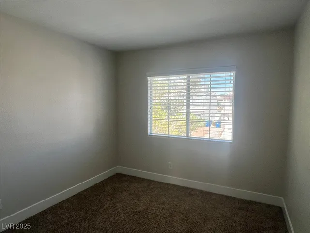 $2,200 | 7909 West Gilmore Avenue, Las Vegas, NV 89129