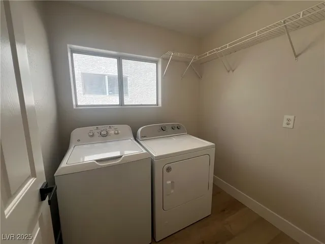 $2,200 | 7909 West Gilmore Avenue, Las Vegas, NV 89129
