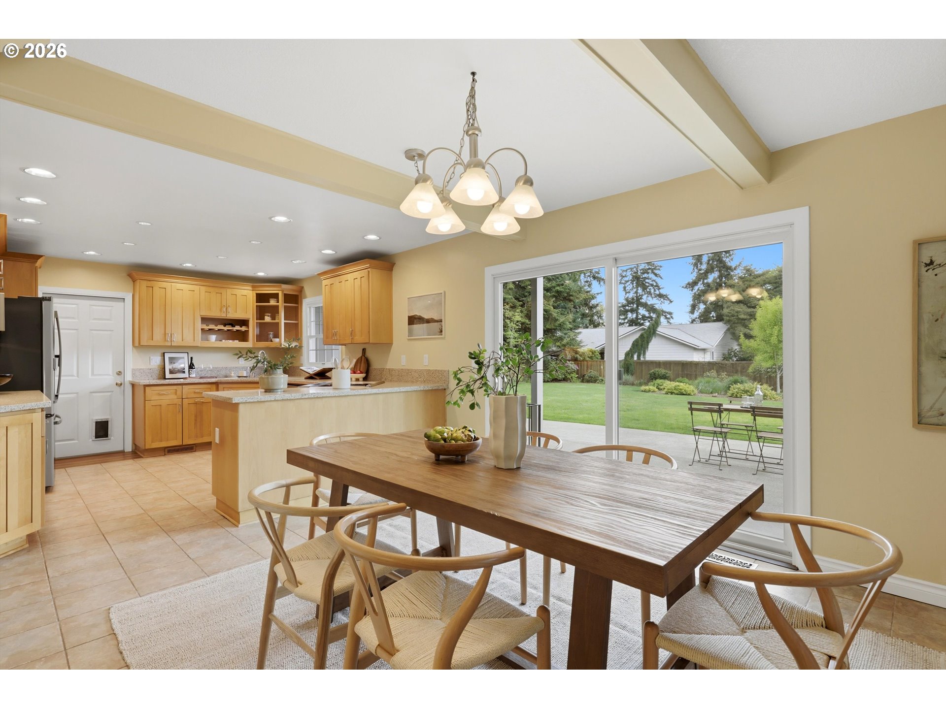 10055 Southwest Inez Street Portland, OR 97224 - Photo 11 of 48 Dining Room